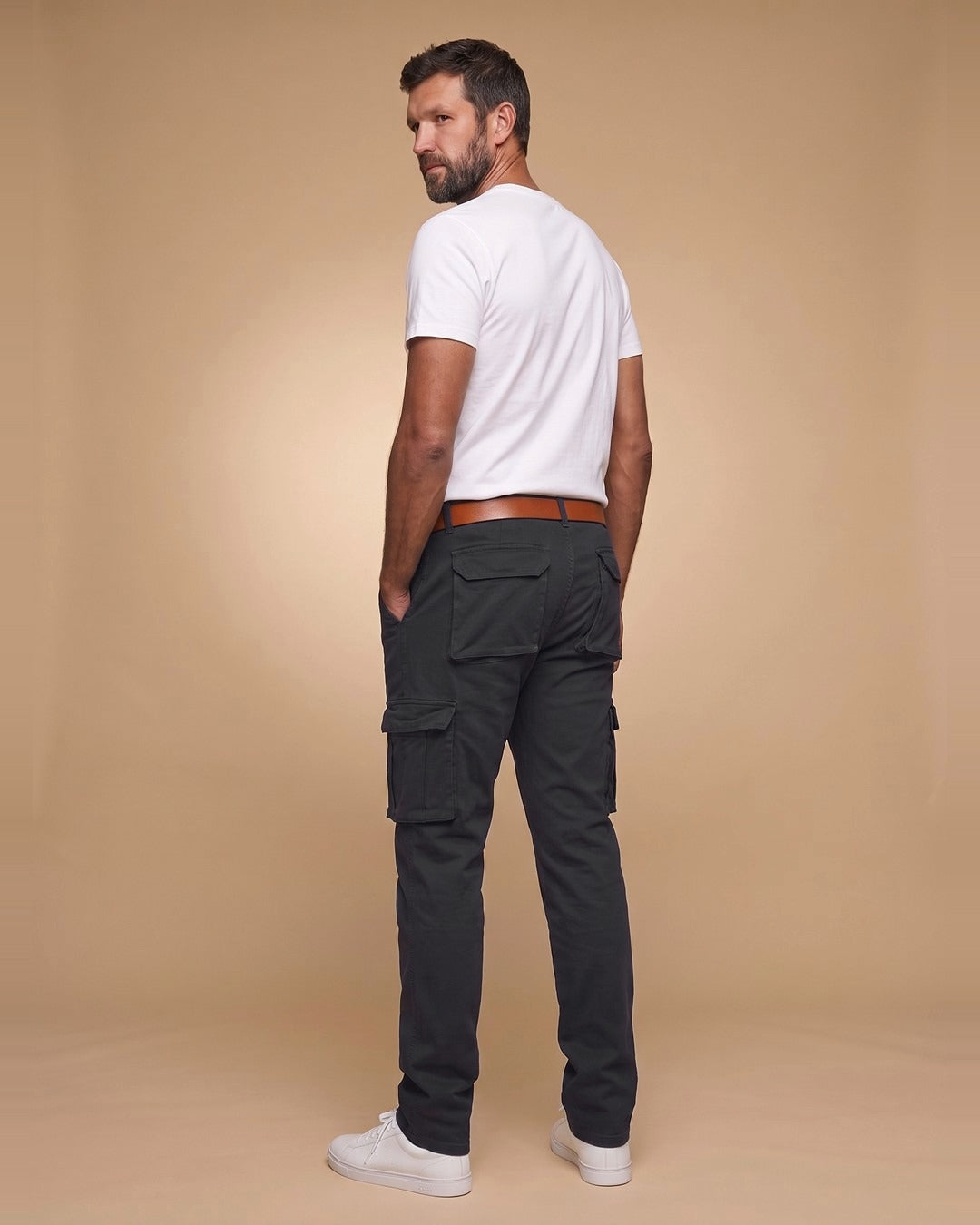 Florent – Pantalon cargo anthracite grande longueur – vue de dos