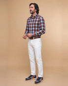 Arthur – Chemise à carreaux orange Modern Fit – vue de trois quarts