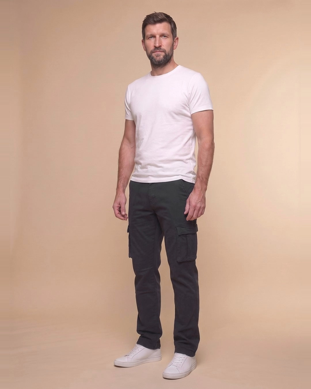 Florent – Long anthracite cargo pants – front view