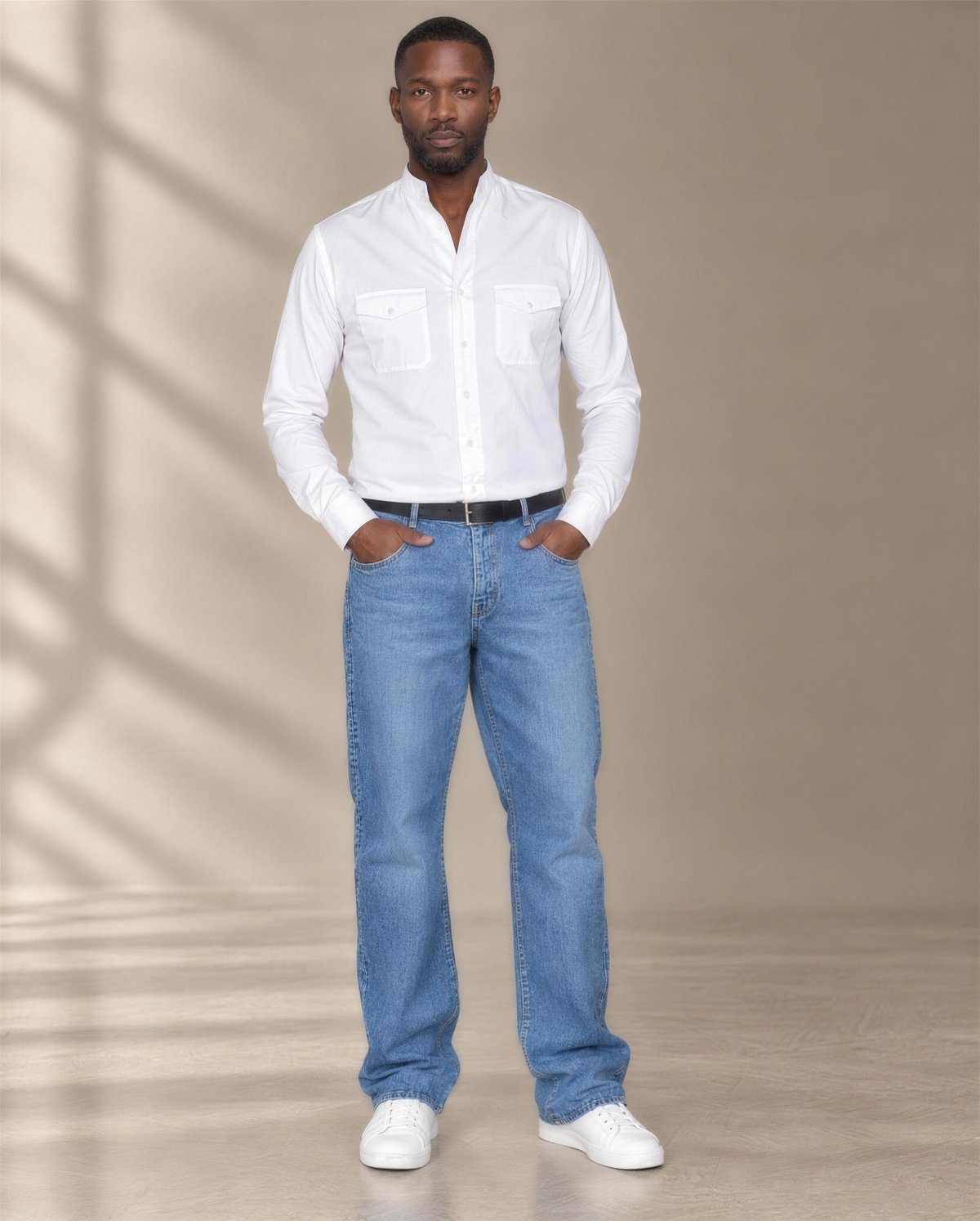 Oscar – Hellblaue, locker sitzende, extra lange Jeans von Fresh – Ganzkörper-Tragebild