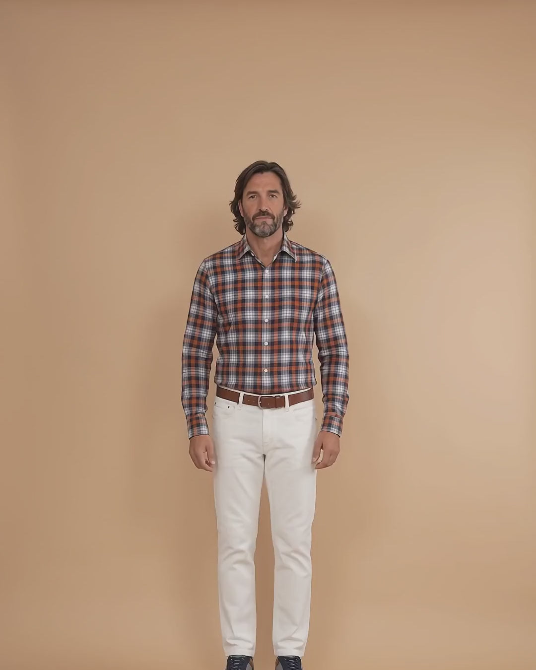 Arthur – Chemise à carreaux orange Modern Fit – vidéo portée